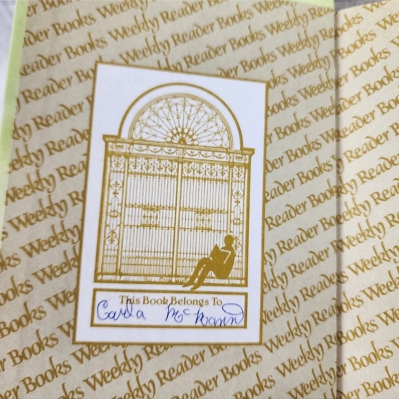 Vintage 1980s Set of 8 Hardcover Weekly Reader Books School Elementary - Picture 4 of 10